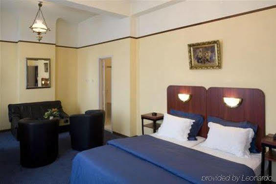 Hotel Antwerp Billard Palace Ruang foto